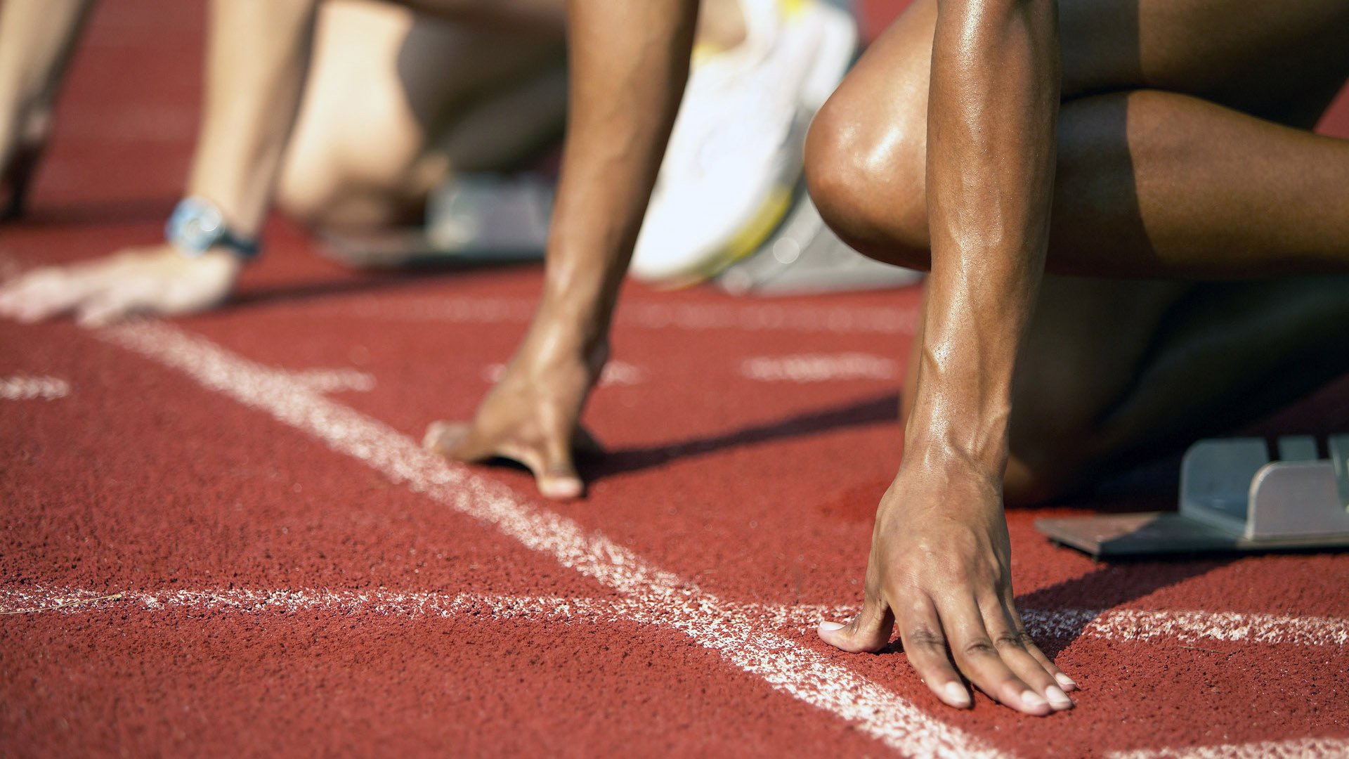 乌干达女篮在非洲锦标赛中奋勇争冠，持续崛起