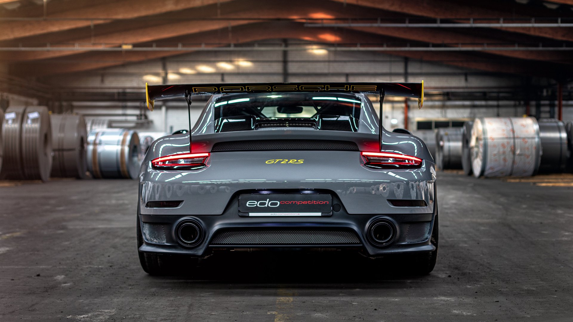 爱游戏官网首页-《电竞新玩法：线下反向线上同步直播》