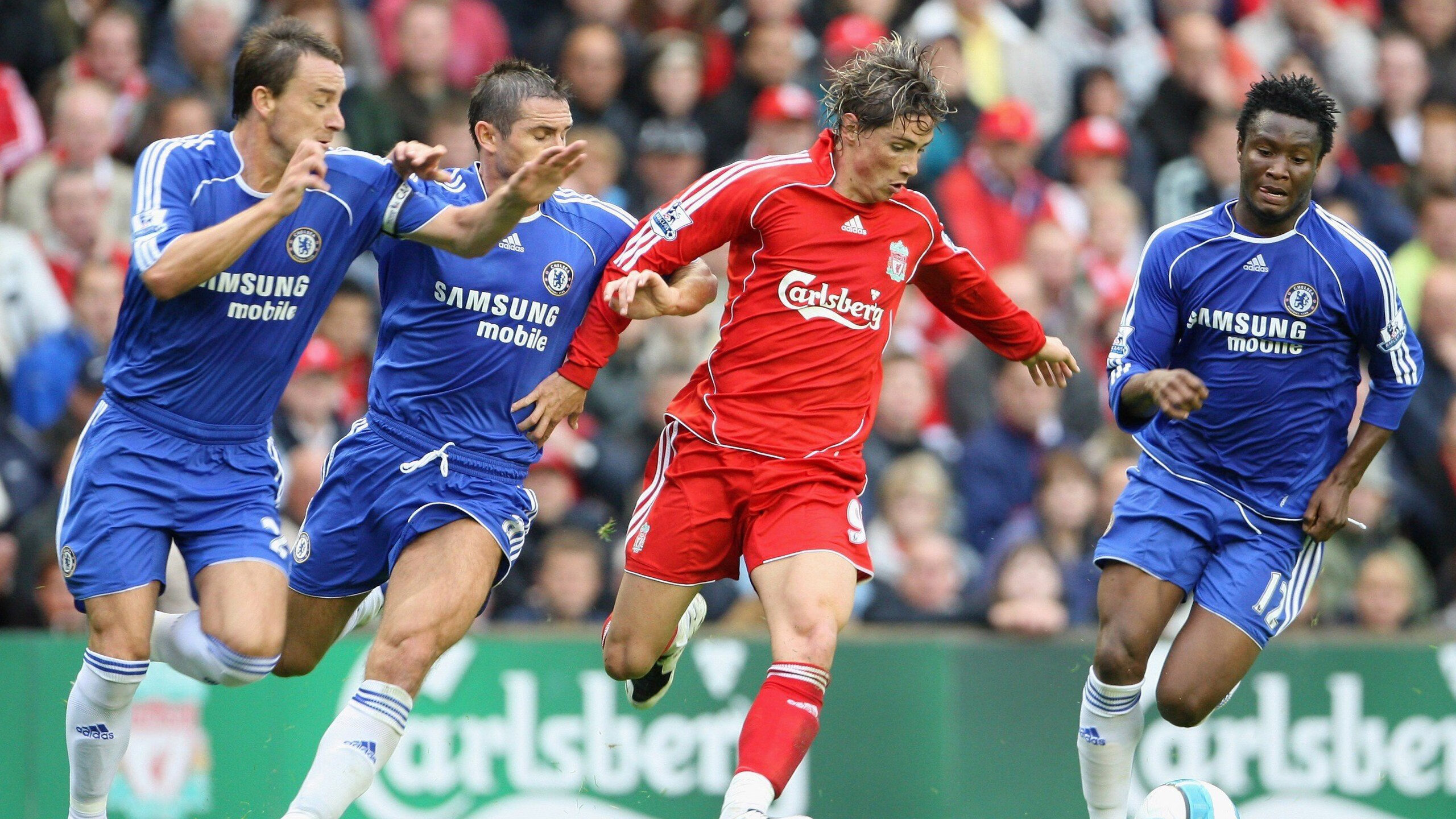 爱游戏电竞下载-国际足球裁判引入大数据分析，判决更加科学精准，国际足球裁判规则与裁判法